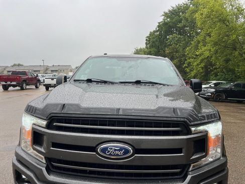 Used 2018 Ford F150 XLT w/ Equipment Group 302A Luxury AWD/4WD image 12