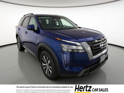 Used 2025 Nissan Pathfinder SV