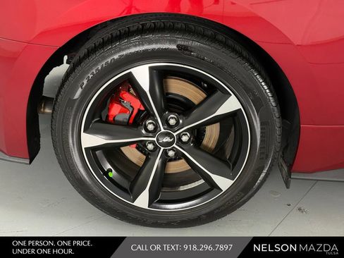 Used 2018 Ford Mustang GT RWD image 11