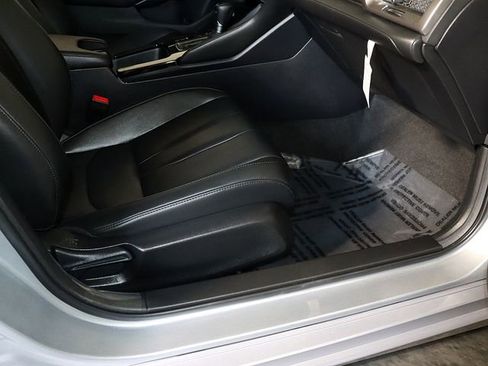 Used 2024 Acura Integra image 32