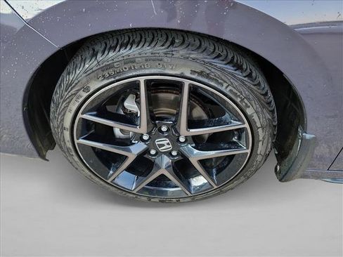 Used 2024 Honda Civic Sport Touring image 8