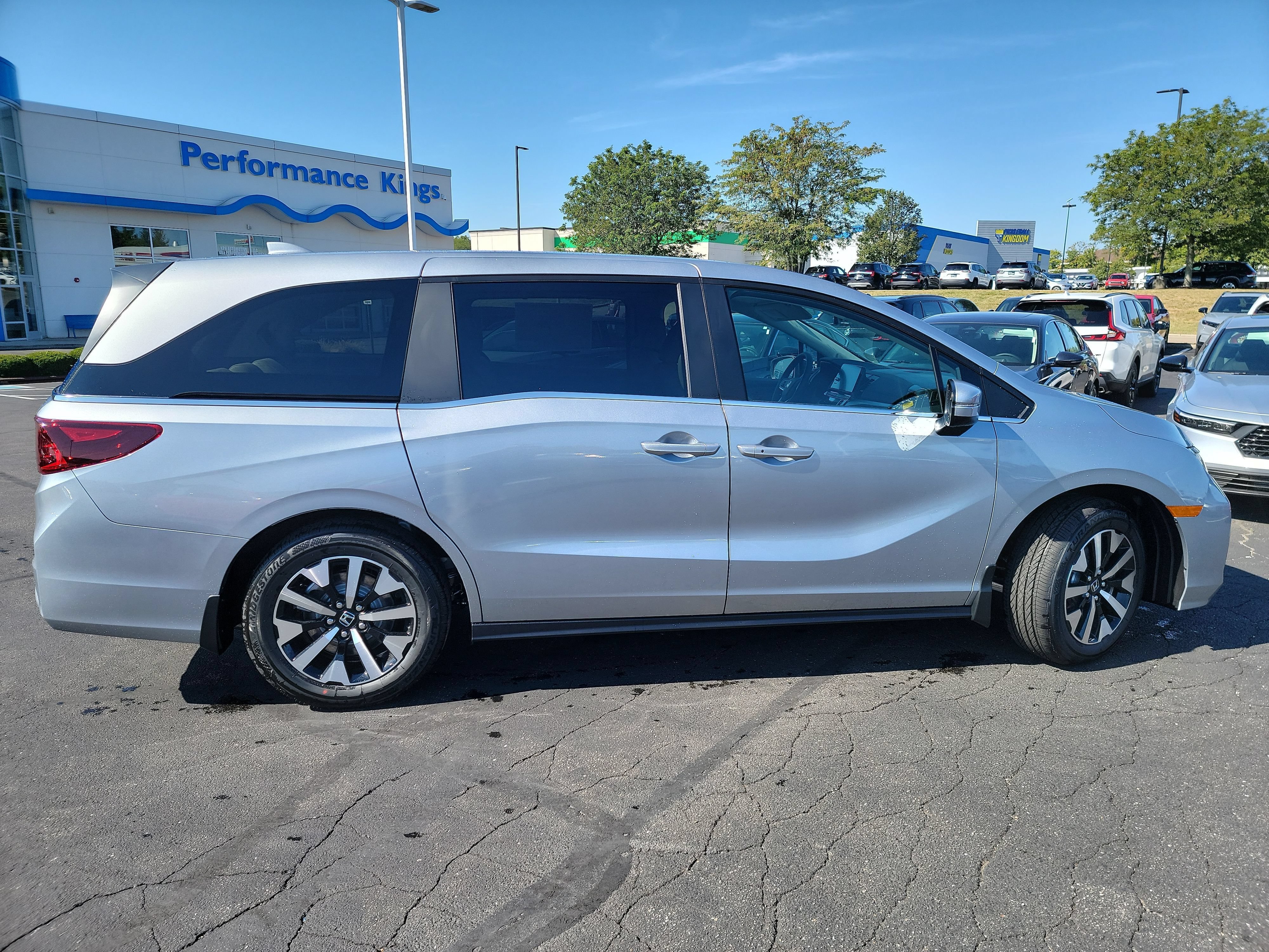 New 2027 Honda Odyssey EX-L image 28
