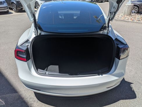 Used 2022 Tesla Model 3 Performance AWD/4WD image 24