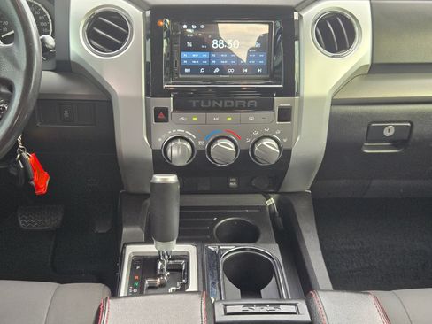 Used 2016 Toyota Tundra SR5 w/ SR5 Upgrade Package RWD image 16