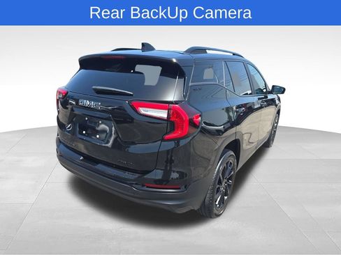 Used 2023 GMC Terrain SLE w/ Driver Convenience Package AWD/4WD image 7