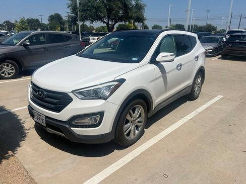Used 2014 Hyundai Santa Fe Sport 2.0T w/ Technology Package 05 FWD image 2