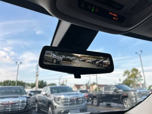 Used 2021 Chevrolet Traverse LT w/ LT Premium Package AWD/4WD image 51