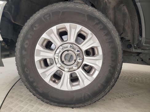 Used 2022 Ford F250 XLT AWD/4WD image 10