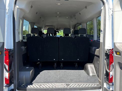 Used 2023 Ford Transit 350 XLT RWD image 13