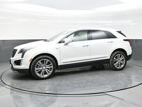 New 2025 Cadillac XT5 Premium Luxury w/ Technology Package image 3