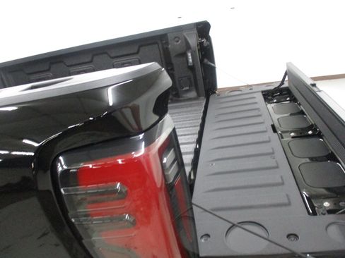 New 2026 GMC Sierra 2500 AT4X AWD/4WD image 16