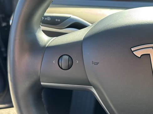 Used 2018 Tesla Model 3 Long Range image 25