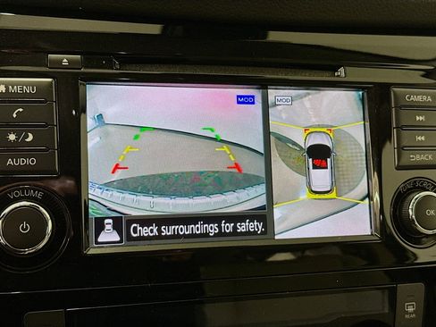 Used 2021 Nissan Rogue Sport SV w/ Technology Package image 22