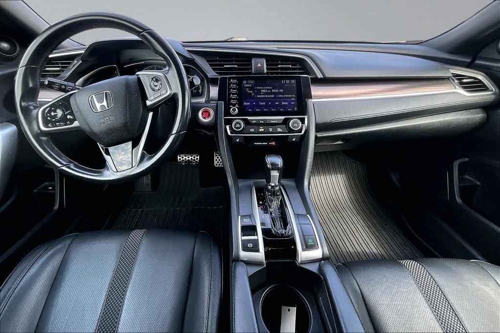 Used 2019 Honda Civic Touring image 16