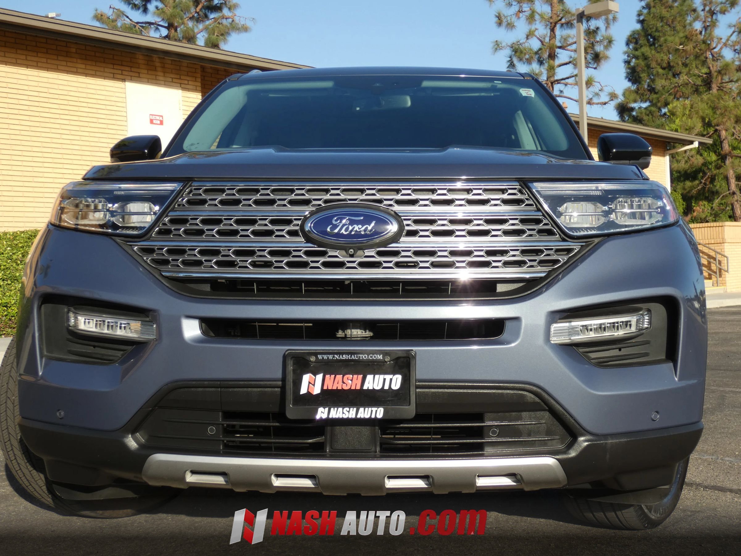 Used 2021 Ford Explorer Limited AWD/4WD image 17