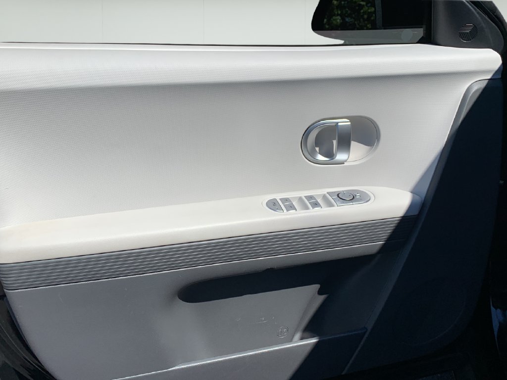 Certified 2024 Hyundai Ioniq 5 SEL RWD image 11