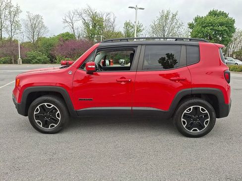Used 2016 Jeep Renegade Trailhawk AWD/4WD image 6