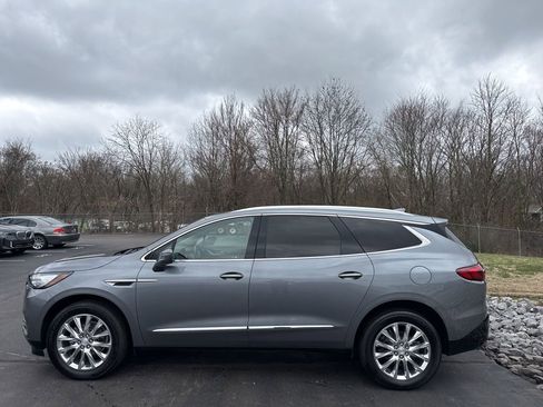 Used 2019 Buick Enclave Essence w/ Trailering Package, 5000 lbs. image 2