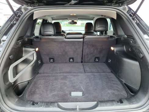 Used 2016 Jeep Cherokee Limited image 16