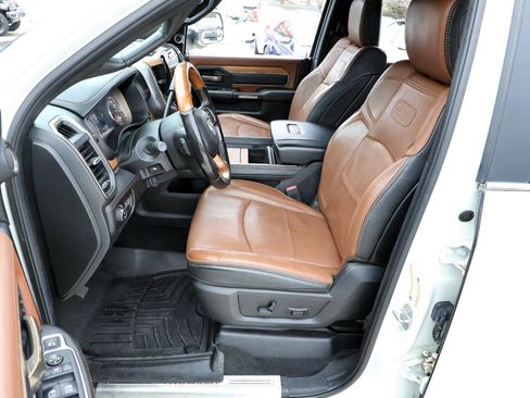 Used 2020 RAM 2500 Limited image 13