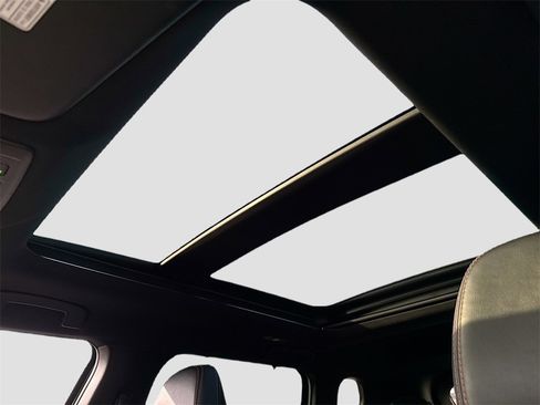 Used 2022 Mitsubishi Outlander SEL image 18