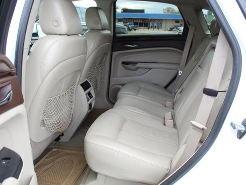 Used 2013 Cadillac SRX Luxury w/ Driver Awareness Package image 10