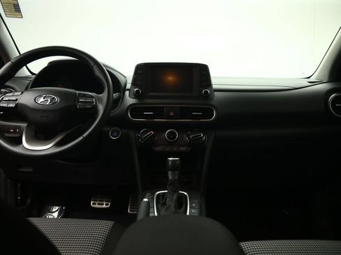 Used 2020 Hyundai Kona SEL Plus FWD image 42