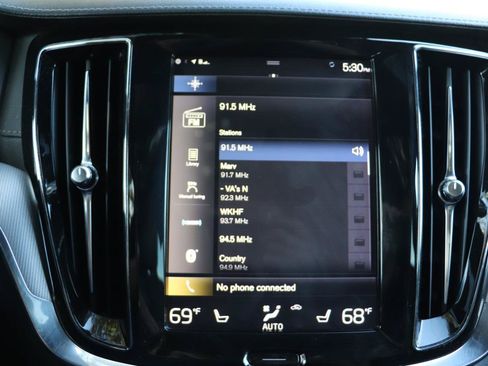 Used 2019 Volvo V60 T5 Cross Country AWD/4WD image 23
