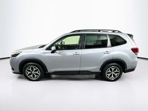 Certified 2024 Subaru Forester Premium AWD/4WD image 5
