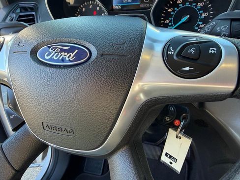 Used 2016 Ford Escape SE image 35