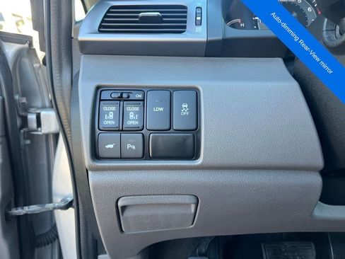Used 2014 Honda Odyssey Touring Elite image 7