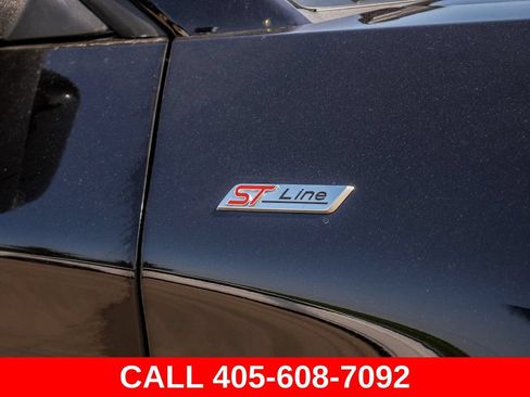 Used 2025 Ford Explorer ST-Line w/ ST-Line Street Pack AWD/4WD image 10