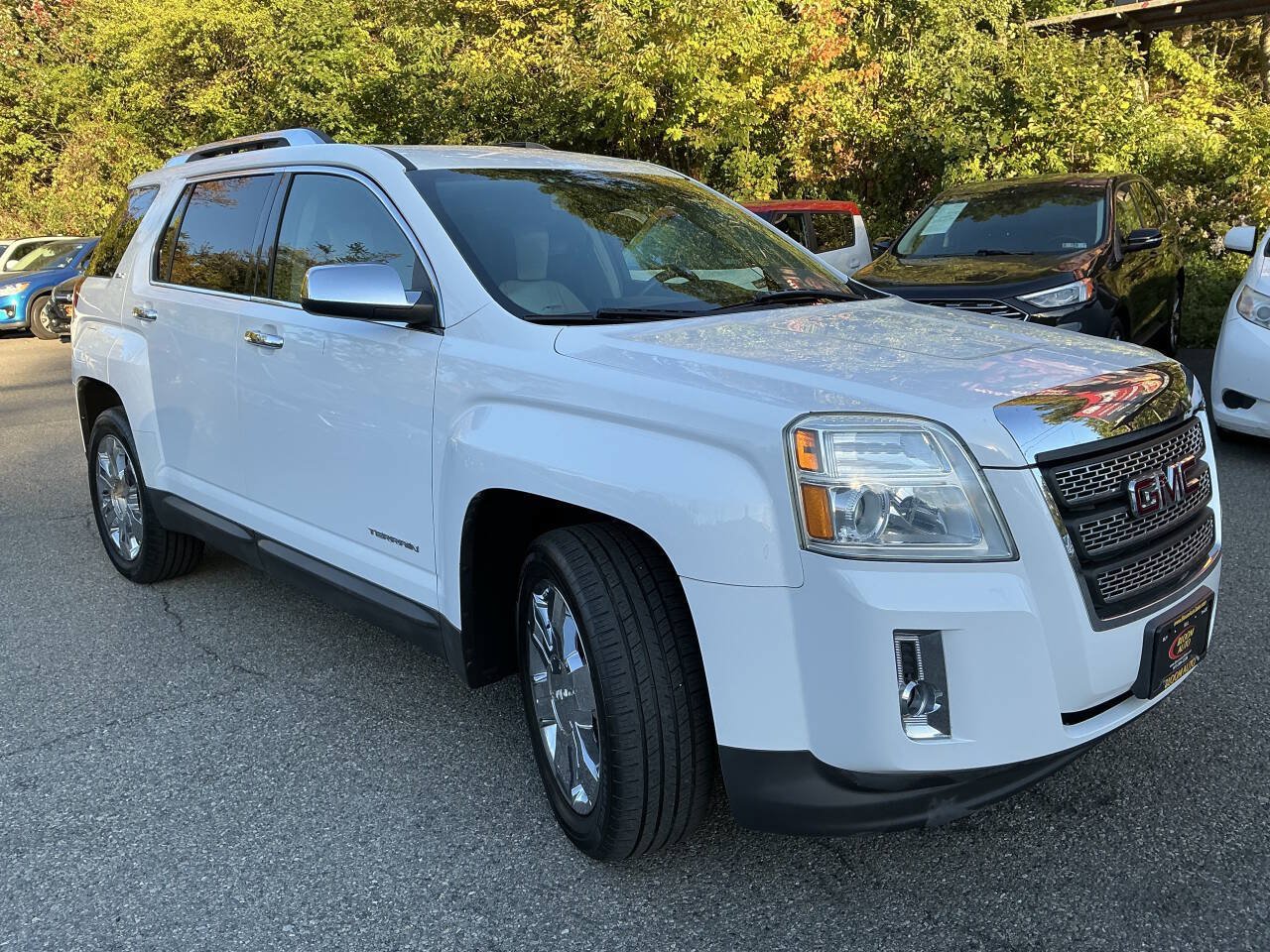 Used 2012 GMC Terrain SLT w/ Chrome and Technology Package AWD/4WD image 4