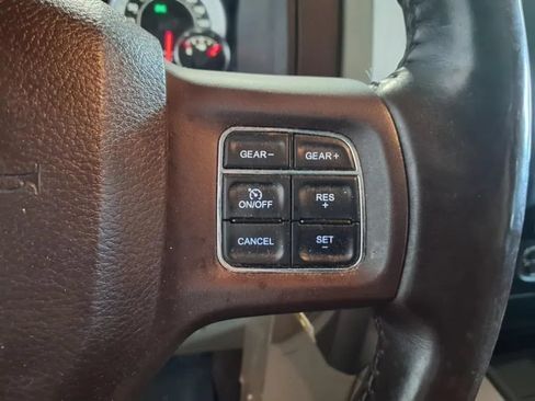 Used 2017 RAM 1500 Big Horn AWD/4WD image 23