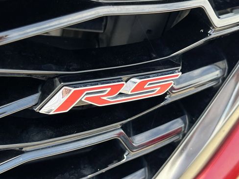 Used 2023 Chevrolet Traverse RS FWD image 5