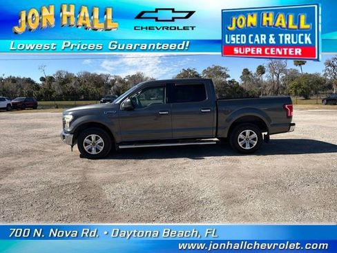 Used 2017 Ford F150 XLT image 4