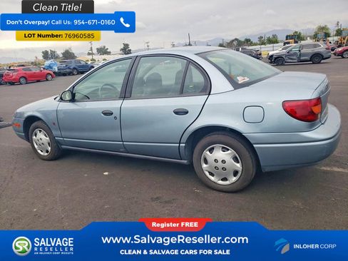 Used 2002 Saturn S-Series SL1 image 3