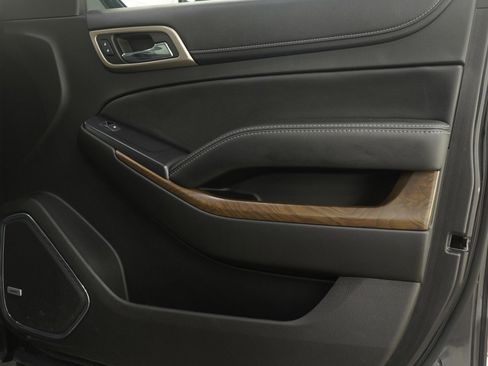 Used 2018 GMC Yukon XL Denali w/ Open Road Package image 9