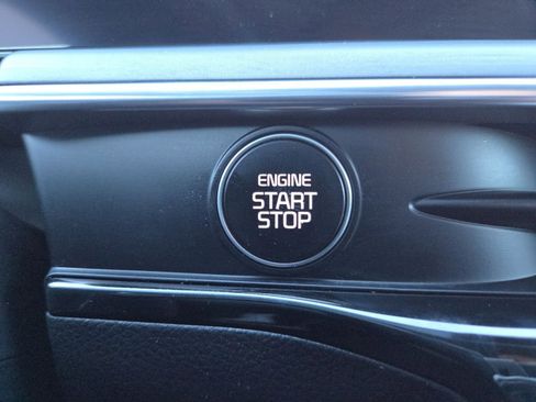 Used 2025 Kia K5 GT-Line w/ GT-Line Premium Package image 8