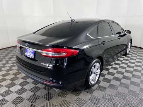 Used 2018 Ford Fusion S FWD image 6