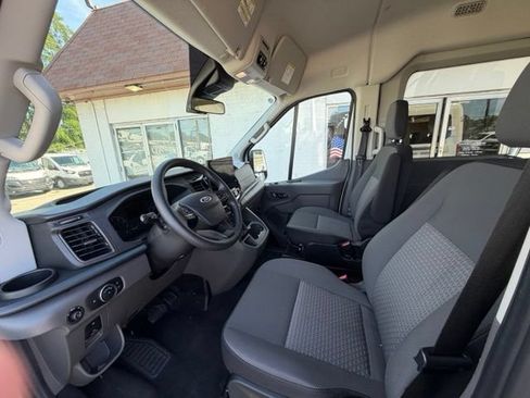 Used 2024 Ford Transit 350 XLT RWD image 9