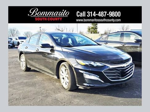 Used 2024 Chevrolet Malibu LT image 1
