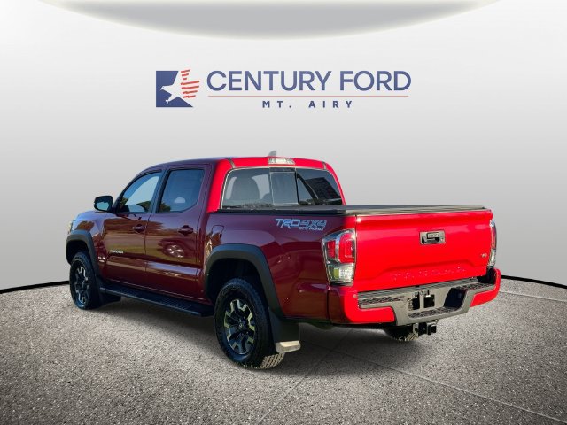 Used 2023 Toyota Tacoma TRD Off-Road w/ Technology Package AWD/4WD image 5