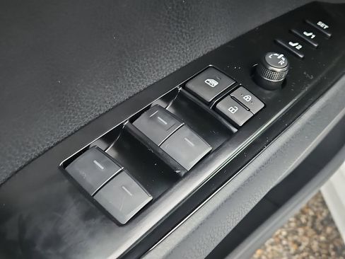 New 2026 Toyota Camry Hybrid image 20