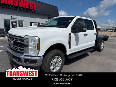 Used 2025 Ford F350 XLT AWD/4WD image 1