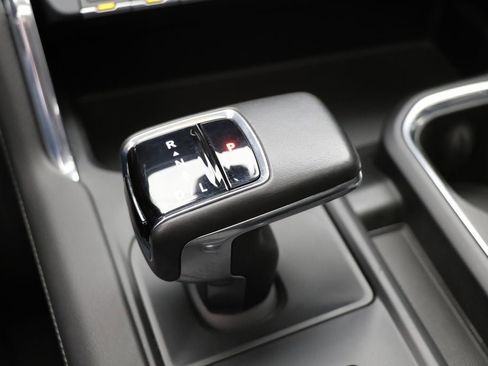 Used 2022 GMC Sierra 1500 Denali w/ Denali Reserve Package image 34