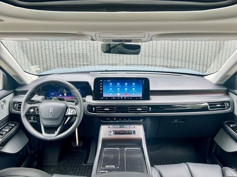 New 2026 Lincoln Aviator Reserve AWD/4WD image 43