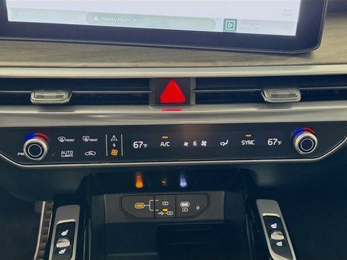 New 2026 Kia Sorento SX image 18