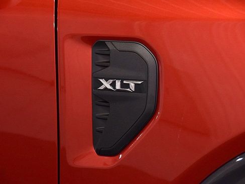 Used 2024 Ford Ranger XLT w/ Technology Package image 15