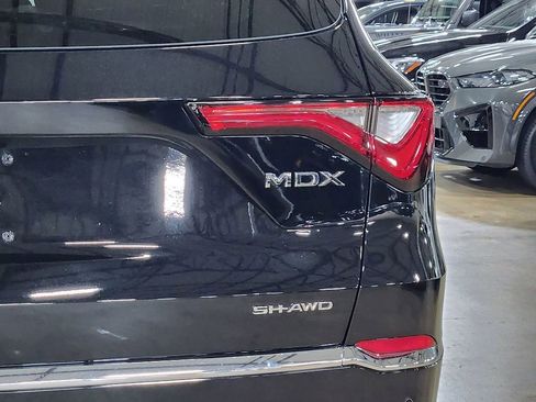 Used 2022 Acura MDX SH-AWD w/ Advance Package image 22